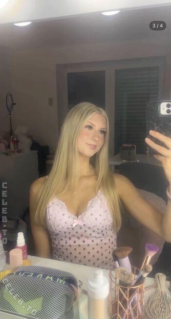 Full leaked Emma jelschen private onlyfans photo