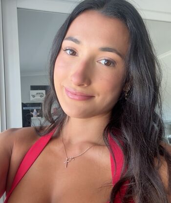 Emma Lee