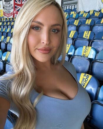 Full leaked Emma louise jones private onlyfans photo