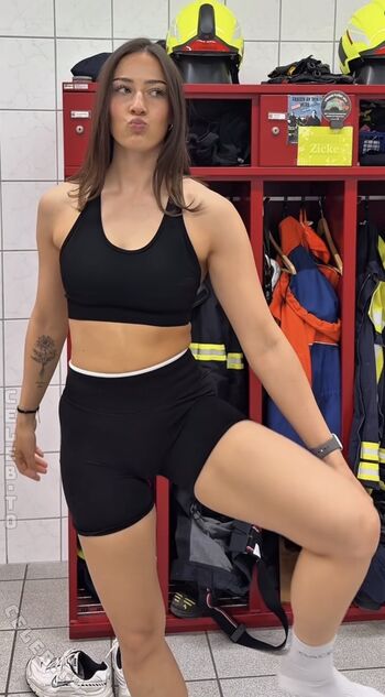Emma Scharmbeck
