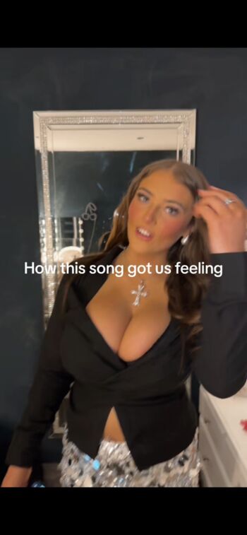 Full leaked Emmalivingstne private onlyfans photo