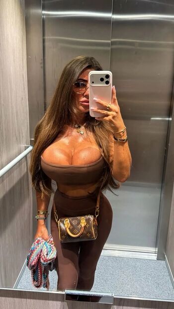 Full leaked Emmymxoxo private onlyfans photo