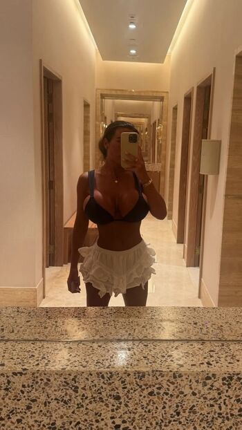 Full leaked Emmymxoxo private onlyfans photo