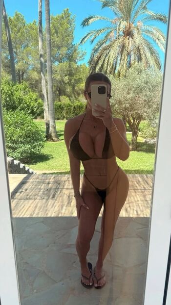 Full leaked Emmymxoxo private onlyfans photo