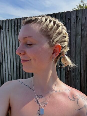 Full leaked Emzeeni page private onlyfans photo