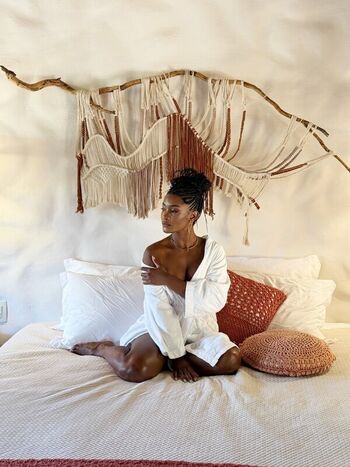 Full leaked Erika januza private onlyfans photo