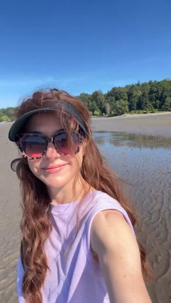 Full leaked Erin karpluk private onlyfans photo