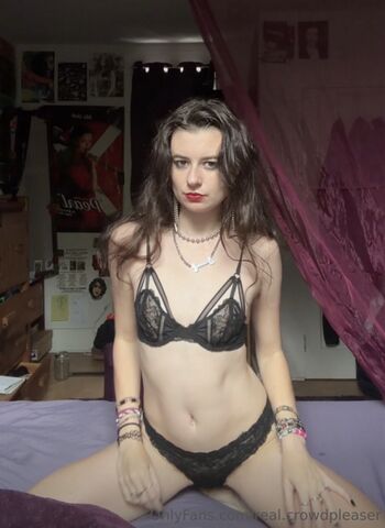 Full leaked Esme private onlyfans photo