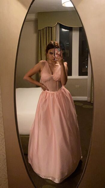 🔥 Ester dobrik page leaked private photo uncensored full