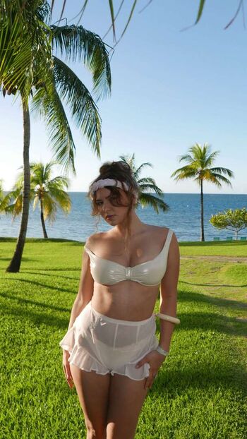 🔥 Ester dobrik page leaked private photo uncensored full