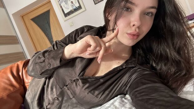 Eva Gros
