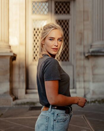 Eva Mikulski