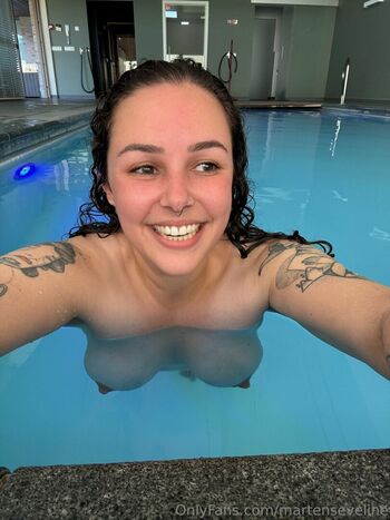 Full leaked Eveline martens private onlyfans photo