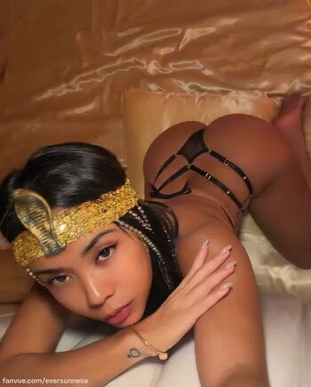 Full leaked Eversunneva private onlyfans photo