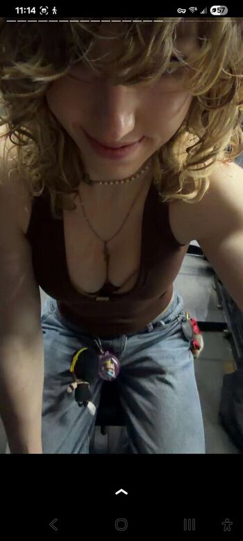 Full leaked Eviedotgym private onlyfans photo