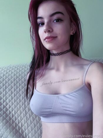 🔥 Eviesunset  page leaked private photo uncensored full