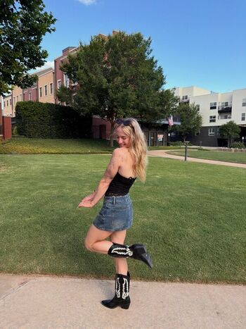 Full leaked Evy leibfarth private onlyfans photo