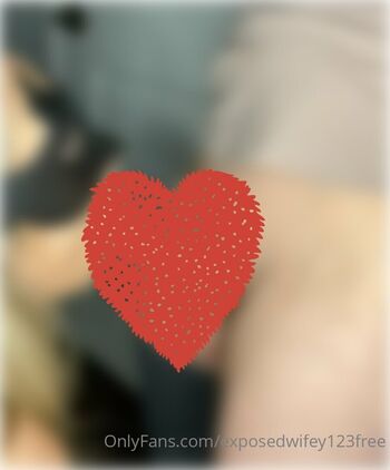 Full leaked Exposedwifeyfree private onlyfans photo