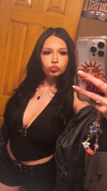 Full leaked Ezrasblood private onlyfans photo