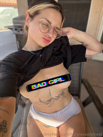 Full leaked Fairyraveprincess private onlyfans photo