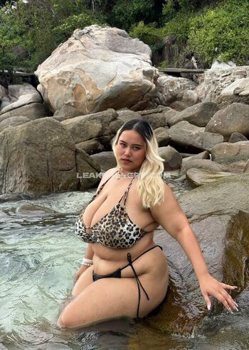 Full leaked Fhongfionax private onlyfans photo