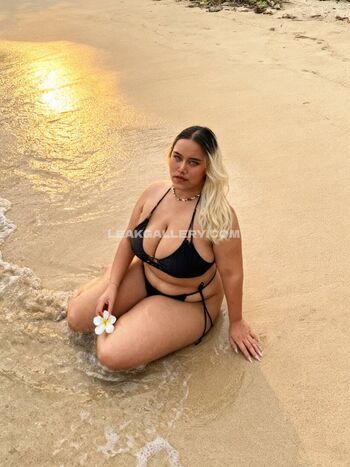 Full leaked Fhongfionax private onlyfans photo