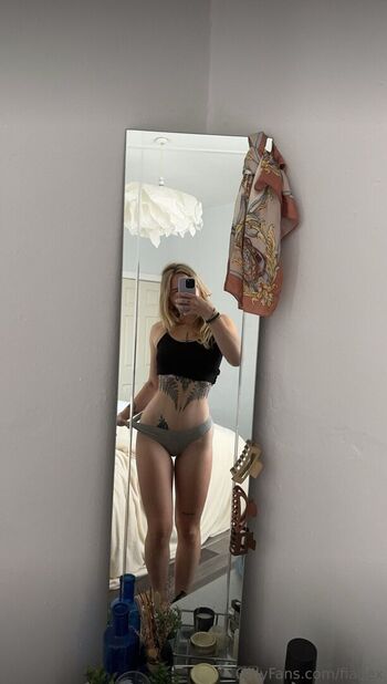 Full leaked Fiaflex private onlyfans photo