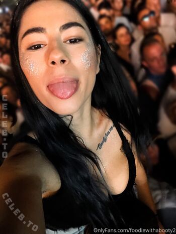 Full leaked Foodiewithabooty page private onlyfans photo