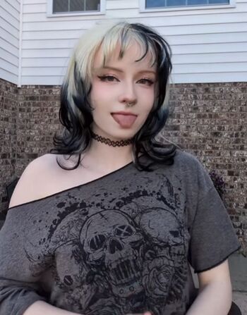 Full leaked Foxgirl allie private onlyfans photo