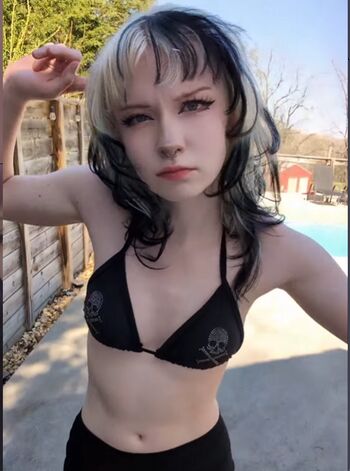 Full leaked Foxgirl allie private onlyfans photo