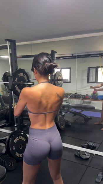 Full leaked Frida reed page private onlyfans photo