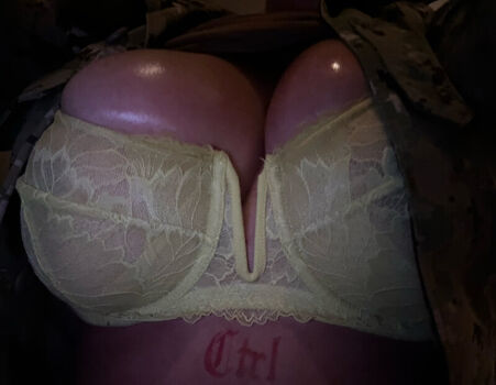 Full leaked Fuegomamas private onlyfans photo
