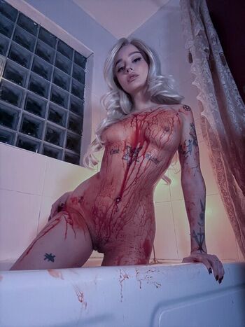 Full leaked Gatgirl private onlyfans photo
