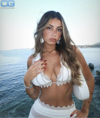 Full leaked Gabriela moura private onlyfans photo