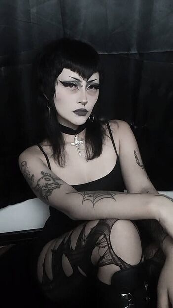 Full leaked Gabrielajmz private onlyfans photo