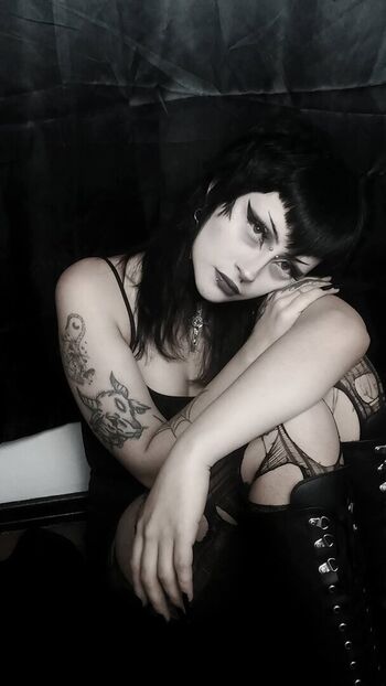 Full leaked Gabrielajmz private onlyfans photo