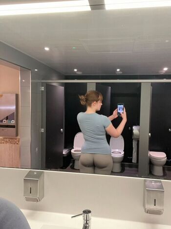 Full leaked Georgiejuju private onlyfans photo
