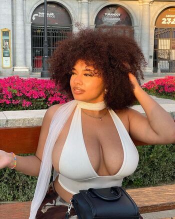 Full leaked Gggoicoechea private onlyfans photo