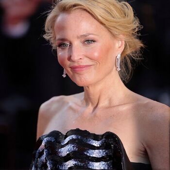 Gillian Anderson