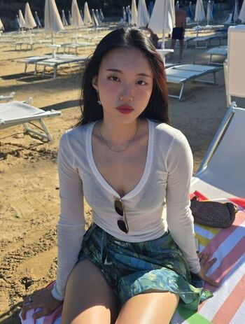 Full leaked Gina jang private onlyfans photo
