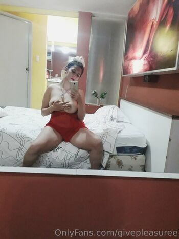 Full leaked Givepleasuree page private onlyfans photo