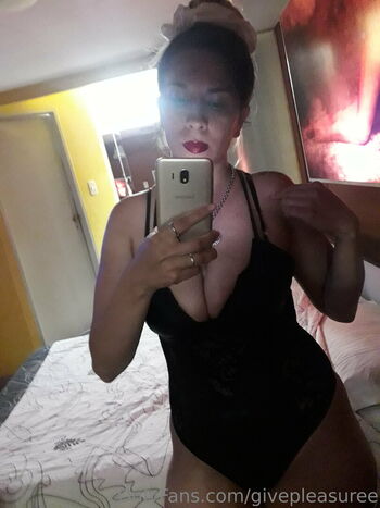 givepleasuree