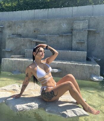 Full leaked Gkougkouu private onlyfans photo