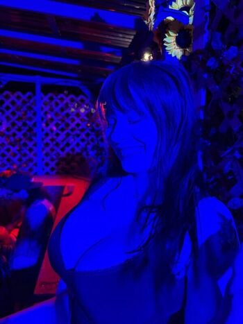 Full leaked Gracekivlin private onlyfans photo