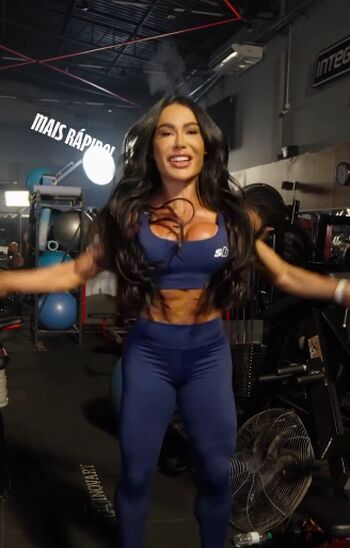 Gracyanne Barbosa