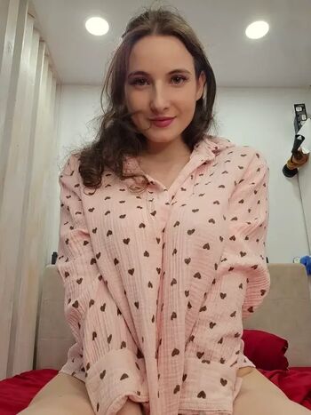 Full leaked Grettagrand private onlyfans photo