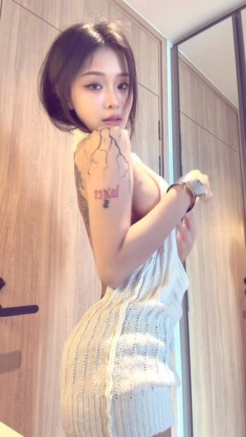 Full leaked Gupgiiiiift private onlyfans photo