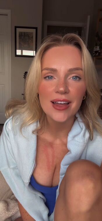 Full leaked Hailey malles page private onlyfans photo