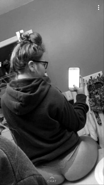 Full leaked Haileymisenar private onlyfans photo