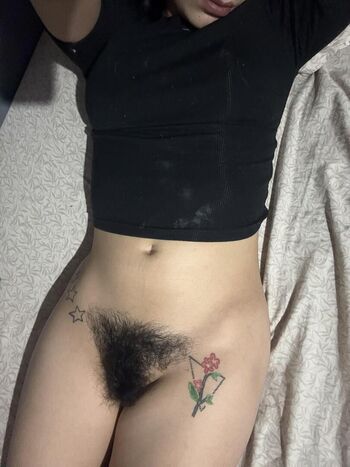 🔥 Hairy women  page leaked private photo uncensored full